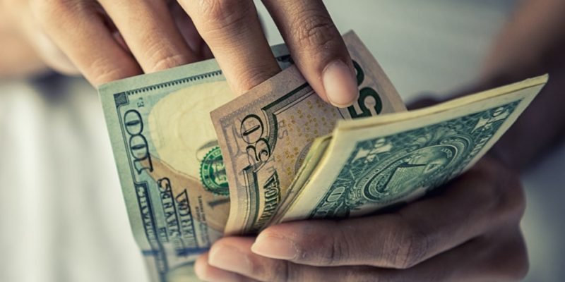 Dinero - Qué es, tipos, historia, funciones y características
